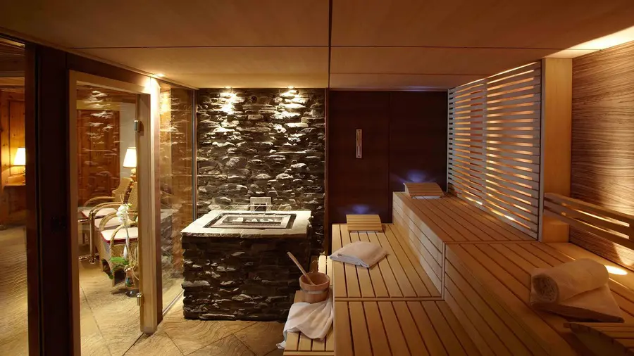 Choosing the right wood for sauna installations 1 bio sauna1 2