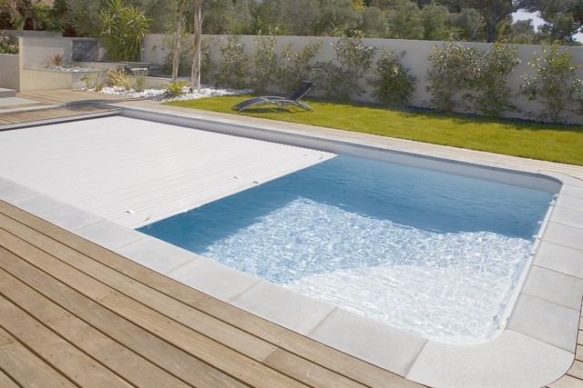 Why pool covers are the best solution for a responsible, hygienic and safe pool experience 4 fot ap 31144 v02 n01 49972